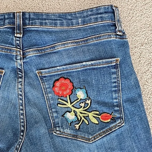 Zara women's floral boot cut jeans - Picture 6 of 12